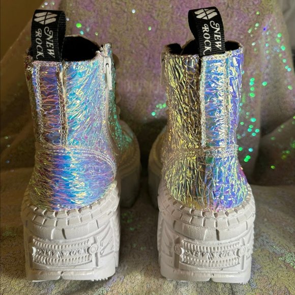 New Rock Dolls Kill Holographic M-WALL005-V44 Platform Boots Iridescent Festival - Picture 6 of 9